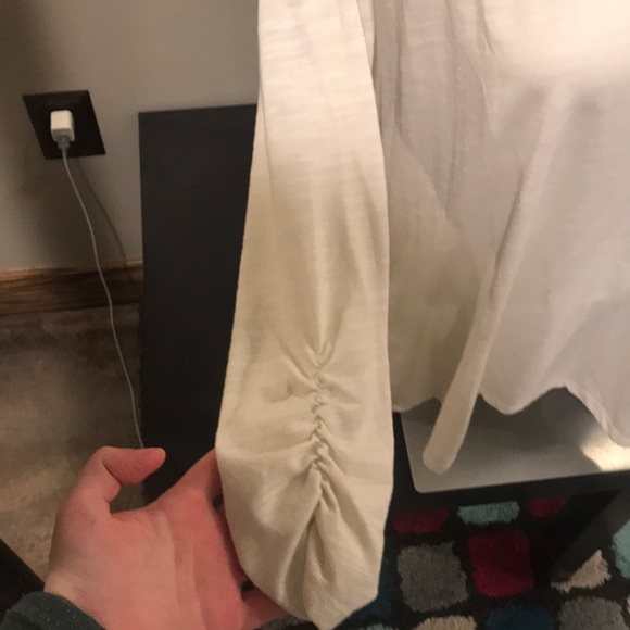 Maurices Cream 3/4 Sleeve Top M/L - Picture 2 of 6
